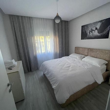 Lacasa-21 Dhjetori Тирана Экстерьер фото